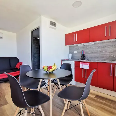 Apartment Village Lipa
